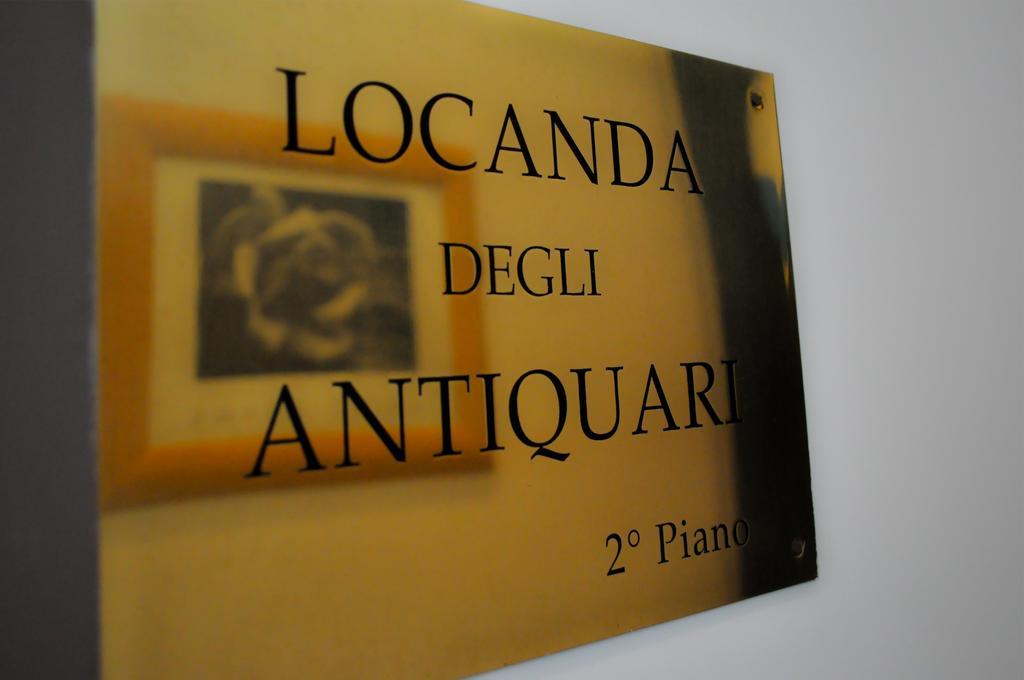 Locanda Degli Antiquari Bed and Breakfast Roma Exterior foto